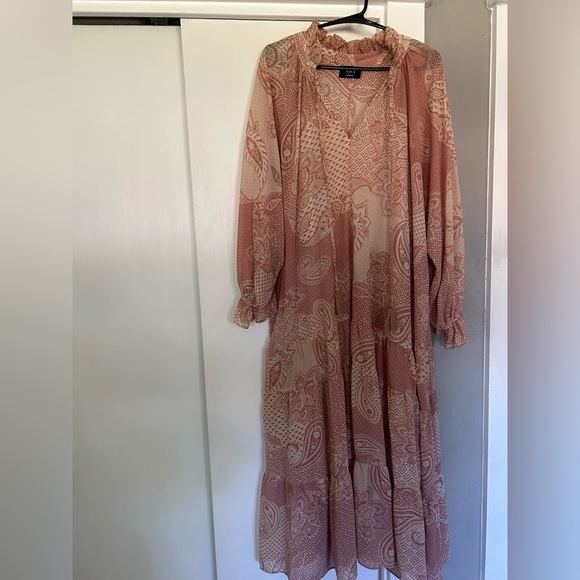 VICI Rawlings Paisley Maxi Dress- Medium - Picture 3 of 6